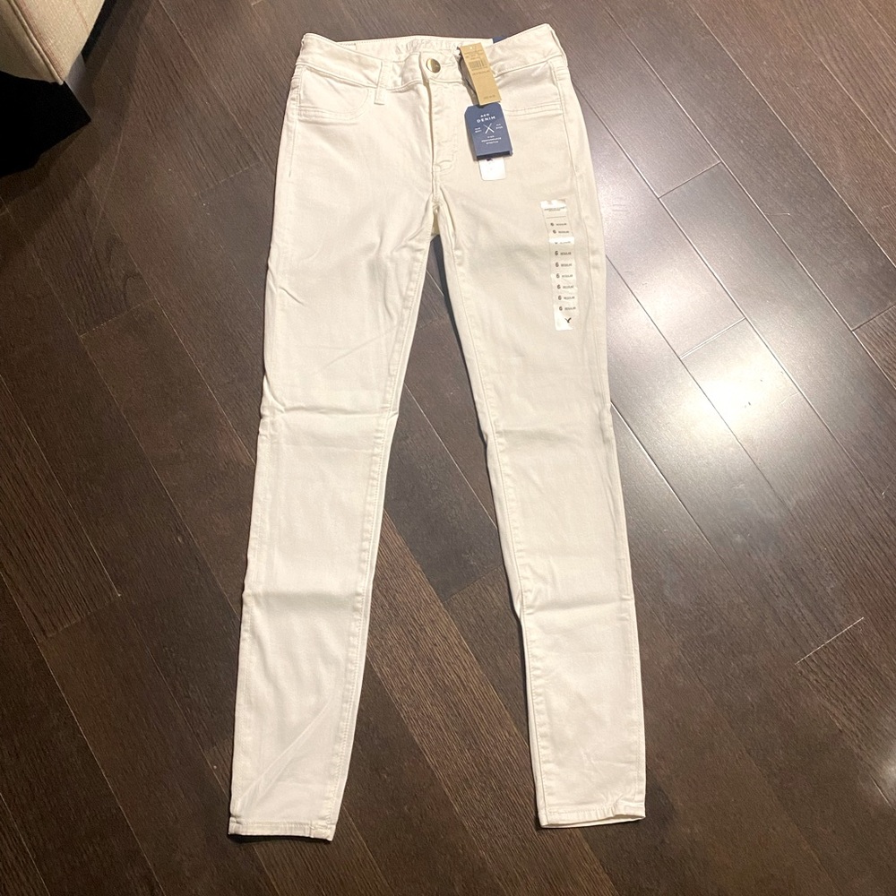 White Jeggings NWT
